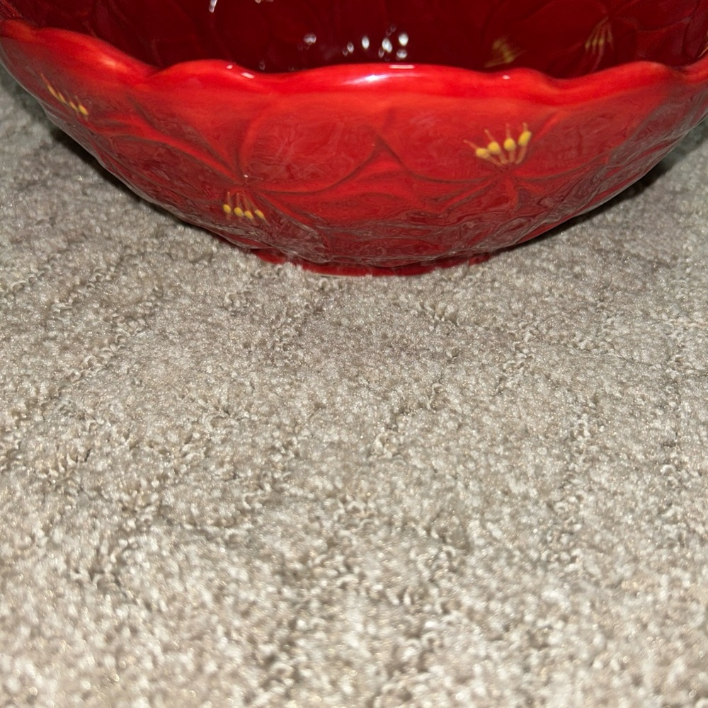 Martha Stewart Collection Red Amaryllis Serving Bowl 9” - Picture 2 of 6